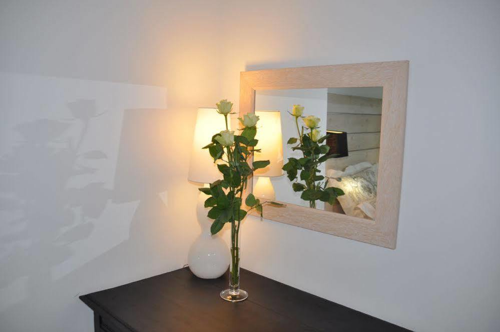 Du Côté De Chez Jos Hotel Bezons Buitenkant foto